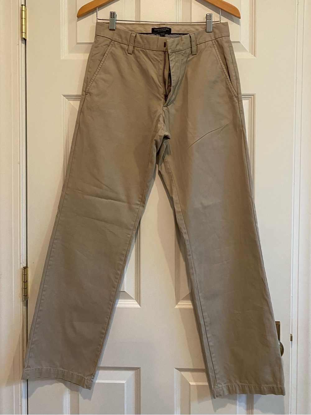 Banana Republic Tan Chinos - Straight Fit Men’s Pants